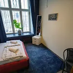 梦幻旅舍