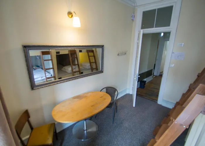 旅馆 梦幻旅舍 *