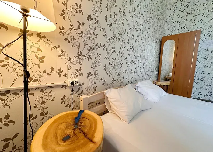 旅馆 梦幻旅舍 *