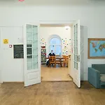 Hostel Imaginary (adults Only) *